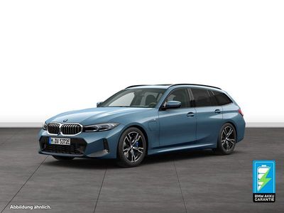 Gebraucht BMW 330e M Sport 292 PS (214 kW) 2025 Blau Kombi