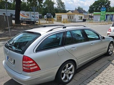 Mercedes C200