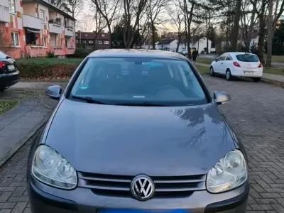Gebraucht VW Golf V 102 PS (75 kW) 2004 Grau Kleinwagen
