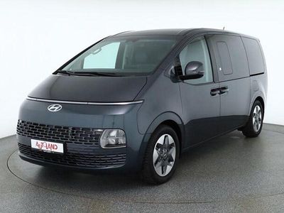 Usata Hyundai Staria Prime 177 CV (130 kW) 2023 Grigio Monovolume