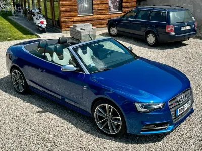 Używany Audi S5 Cabriolet Sport 440 KM (323 kW) 2015 Niebieski Kabriolet