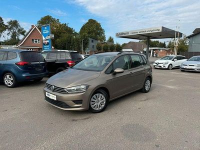 Gebraucht VW Golf 110 PS (80 kW) 2014 Gold Limousine