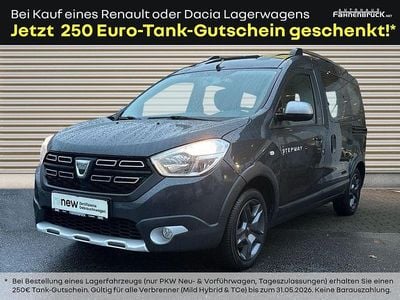 Usata Dacia Dokker Celebration 116 CV (85 kW) 2017 Grigio Monovolume