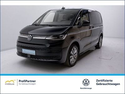 Gebraucht VW T7 Style 150 PS (110 kW) 2023 Deep black perleffekt Van