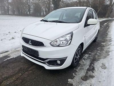 Gebraucht Mitsubishi Space Star Diamant Edition 71 PS (52 kW) 2016 Islandweiss (s) Kleinwagen