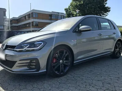 Gebraucht VW Golf VII GTI 245 PS (180 kW) 2019 Grau Limousine