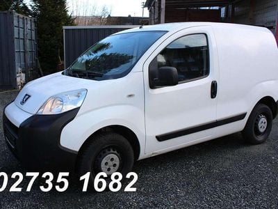 Usata Peugeot Bipper 75 CV (55 kW) 2014 Bianco Monovolume