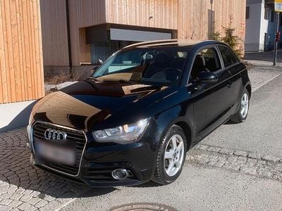 Gebraucht Audi A1 86 PS (63 kW) 2011 Schwarz Kleinwagen