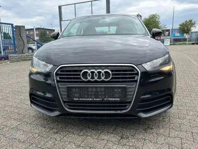 Brugt Audi A1 Attraction 90 HK (66 kW) 2011 Sort Hatchback