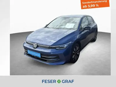 Gebraucht VW Golf VIII Goal 150 PS (110 kW) 2025 Anemonenblau metallic Limousine