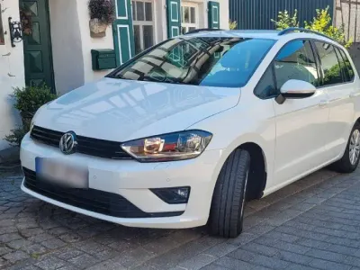 Gebraucht VW Golf Sportsvan Comfortline 125 PS (91 kW) 2018 Weiß Van / Kleinbus