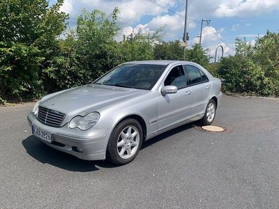 Mercedes C240
