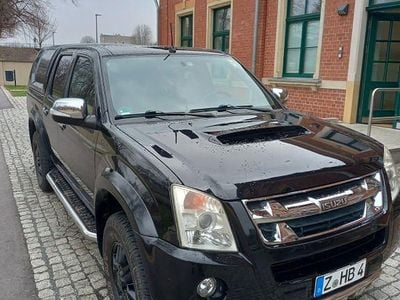 Gebraucht Isuzu D-Max 150 PS (110 kW) 2011 Schwarz Pickup