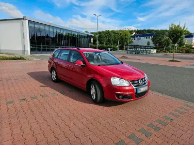 Gebraucht VW Golf V 102 PS (75 kW) 2009 Rot Kombi