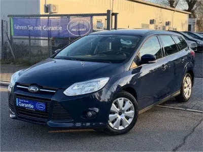 Gebraucht Ford Focus Trend 116 PS (85 kW) 2012 Blau Kombi