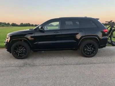 Gebraucht Jeep Grand Cherokee 250 PS (183 kW) 2017 Schwarz SUV