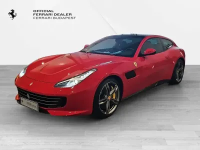 Gebraucht Ferrari GTC4Lusso 689 PS (506 kW) 2018 Rot Kombi