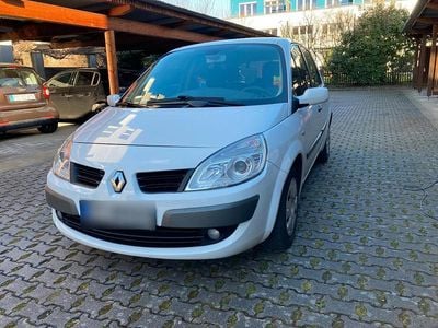 Gebraucht Renault Scénic II 112 PS (82 kW) 2008 Weiß Van / Kleinbus