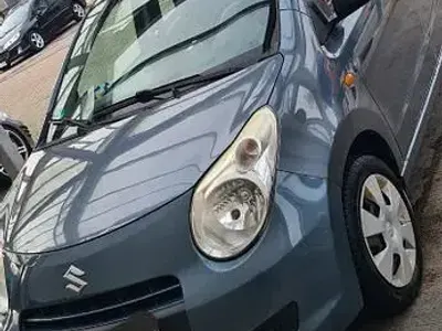 Gebraucht Suzuki Alto Basic 68 PS (50 kW) 2012 Silber Kleinwagen