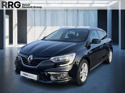 Gebraucht Renault Mégane LIMITED 140 PS (102 kW) 2020 Schwarz Limousine