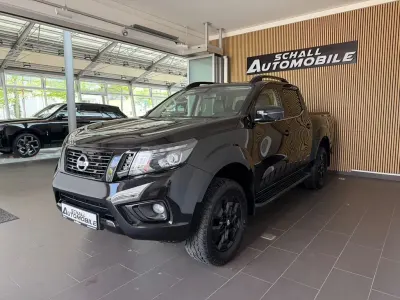 Gebraucht Nissan Navara Acenta 190 PS (139 kW) 2020 Schwarz Pickup