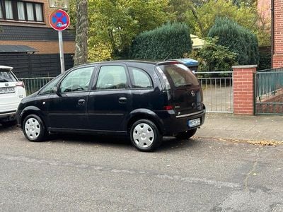 Schwarz Gebraucht 2009 Opel Meriva Van / Kleinbus | 2.900 € (Fairer Preis)