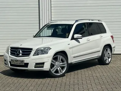 Gebraucht Mercedes GLK250 204 PS (150 kW) 2010 Weiß SUV