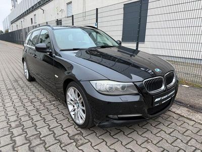 Gebraucht BMW 320 Comfort Edition 184 PS (135 kW) 2011 Schwarz Kombi