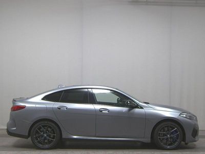 BMW M235