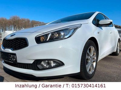 Gebraucht Kia Ceed Edition 7 135 PS (99 kW) 2015 Weiß Kleinwagen