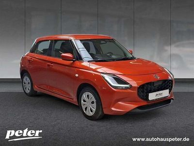Neu Suzuki Swift Club 82 PS (60 kW) 2025 Orange (flame orange met.) Kleinwagen