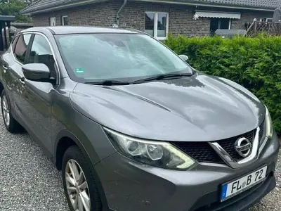 Gebraucht Nissan Qashqai N-Vision 131 PS (96 kW) 2016 Grau SUV