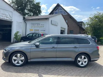 Gebraucht VW Passat Highline 239 PS (175 kW) 2015 Grau Limousine