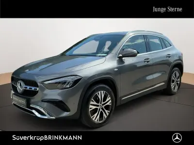 Gebraucht Mercedes GLA250 Progressive 163 PS (119 kW) 2025 Grau SUV