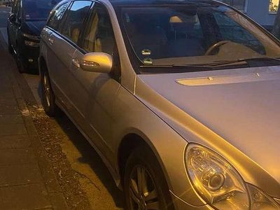 Mercedes R350