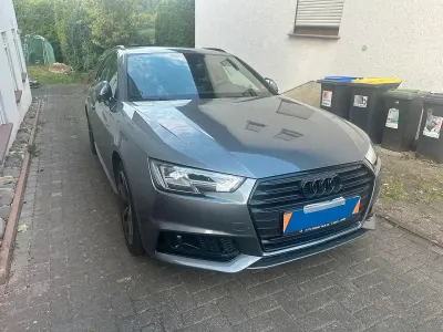 Gebraucht Audi A4 S-Line 170 PS (125 kW) 2018 Grau Kombi