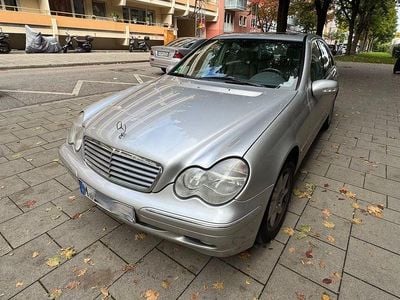 Mercedes C220