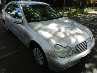 Gebraucht Mercedes C180 129 PS (94 kW) 2001 Grau Limousine