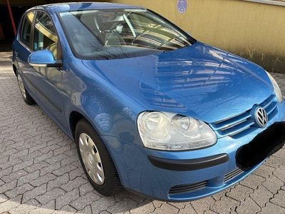 Gebraucht VW Golf IV 90 PS (66 kW) 2004 Blau Limousine