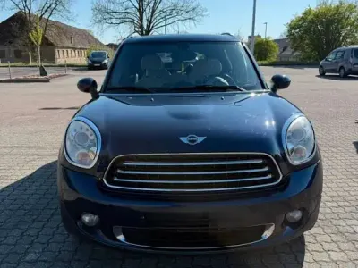 Usata Mini Cooper 116 CV (85 kW) 2011 Blu Utilitaria