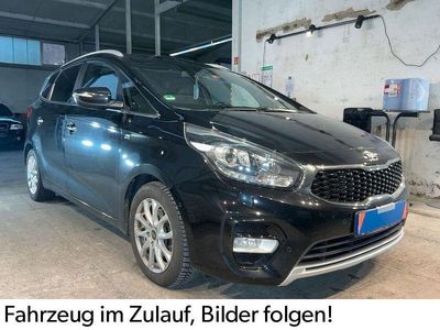 Schwarz Gebraucht 2017 Kia Carens Spirit Van / Kleinbus | 14.990 € (Etwas zu teuer)