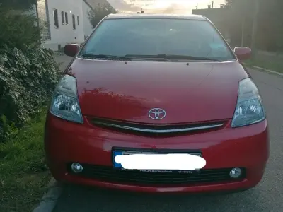 Gebraucht Toyota Prius 77 PS (56 kW) 2006 Rot Kleinwagen