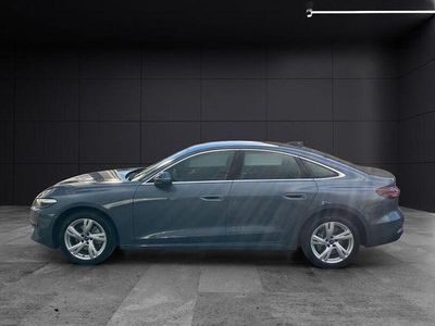 Gebraucht Audi A5 Sport 150 PS (110 kW) 2025 Blau Limousine