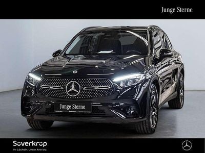 Gebraucht Mercedes GLC300 AMG 258 PS (189 kW) 2023 Metalliclack obsidianschwarz SUV