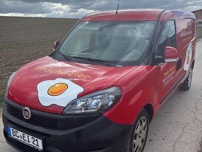 Second-hand Fiat Doblò 101 CP (74 kW) 2021 Roșu Monovolum