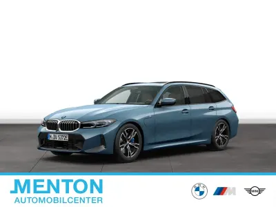 Używany BMW 330e M Sport 292 KM (214 kW) 2025 Niebieski Kombi