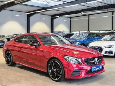 Second-hand Mercedes C300 AMG line 265 CP (194 kW) 2022 Roșu Coupe