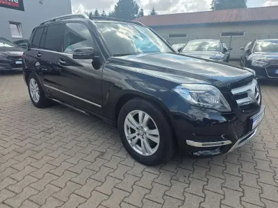 Gebraucht Mercedes GLK350 265 PS (194 kW) 2013 Obsidianschwarz  metalliclack SUV