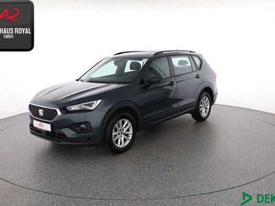 Gruen (metallic) Gebraucht 2024 Seat Tarraco SUV | 27.880 €