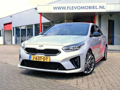 Używany Kia Ceed GT 140 KM (102 kW) 2020 Szary Hatchback